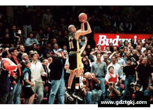 威尼斯wns9778NBA常规赛开幕：球场璀璨，巅峰对决闪亮登场 - 副本